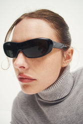 x LEXXOLA Nina Sunglasses - Night Shade